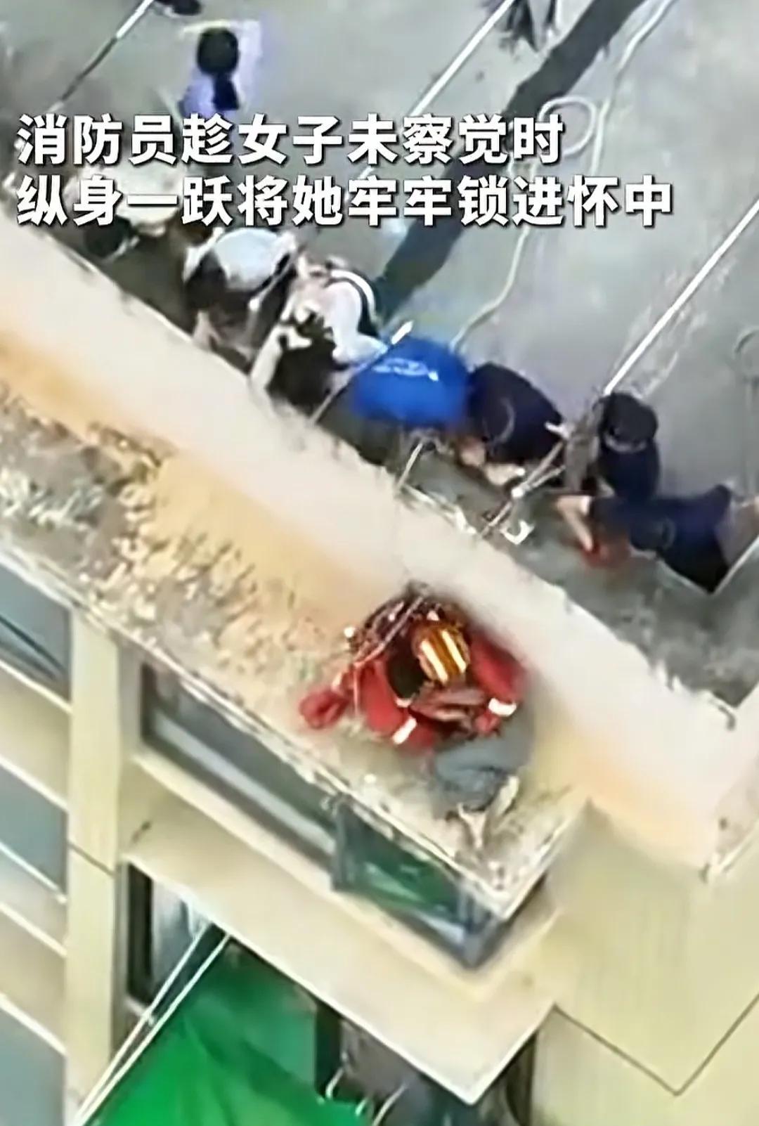 33楼生死瞬间！女儿撕心裂肺哭喊唤醒轻生母亲