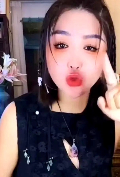 《直播撕破脸！娇娇怒锤魏三