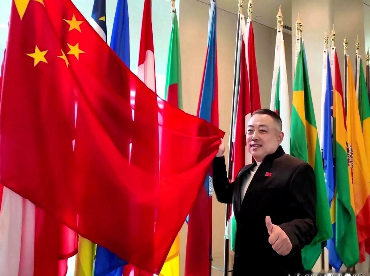 刘国梁的怒吼震醒奥运！外国记者偷拍他挥拳
