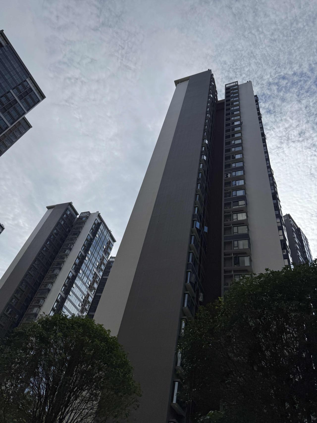 惊！125㎡新房竟摆不下1.8米大床
