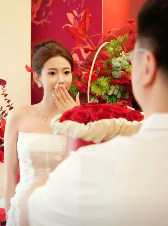 震惊！订婚宴全由男方买单