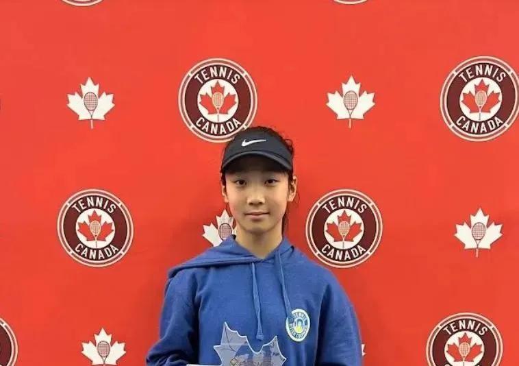 重磅！15岁华裔天才少女耿欣乐入籍中国首战封王
